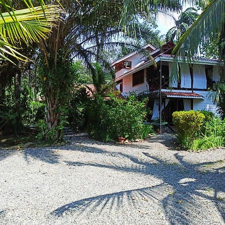 Puerto Viejo de TalamancaChilamate Holiday House公寓 外观 照片